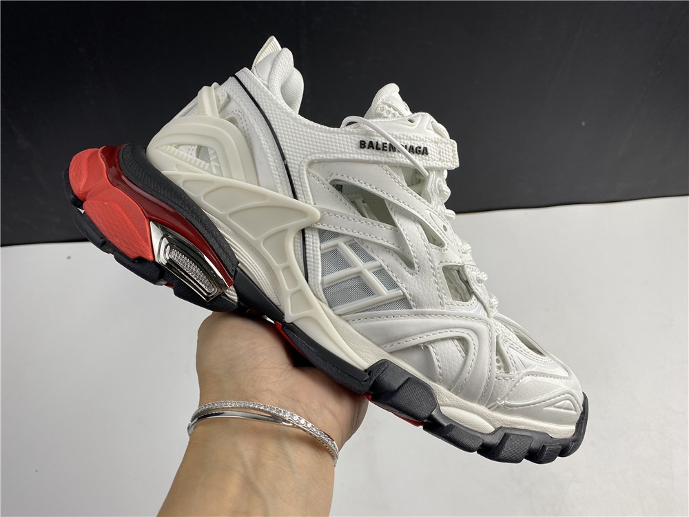BLG TRACK SNEAKER WHITE/RED/BLACK